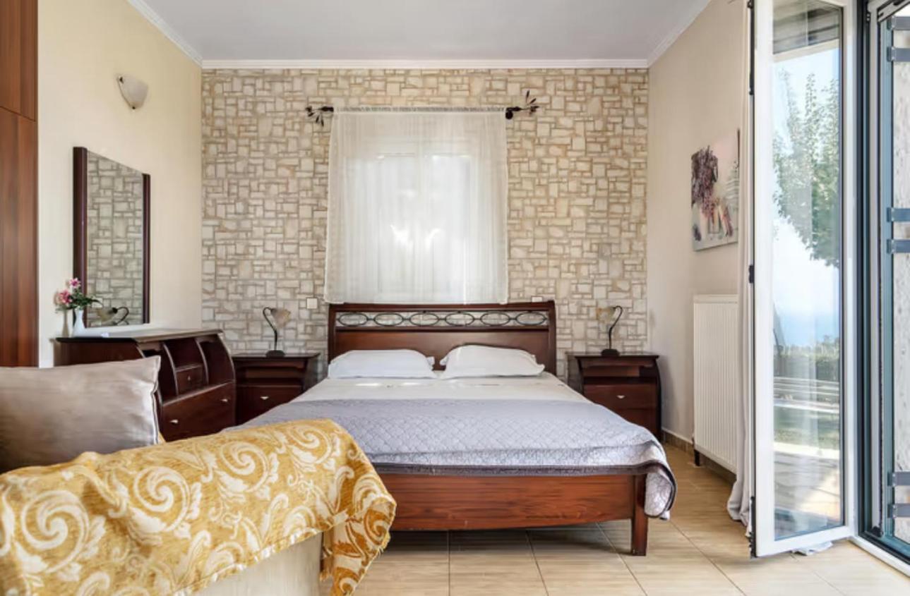 Key Villa Tsoukaladhes